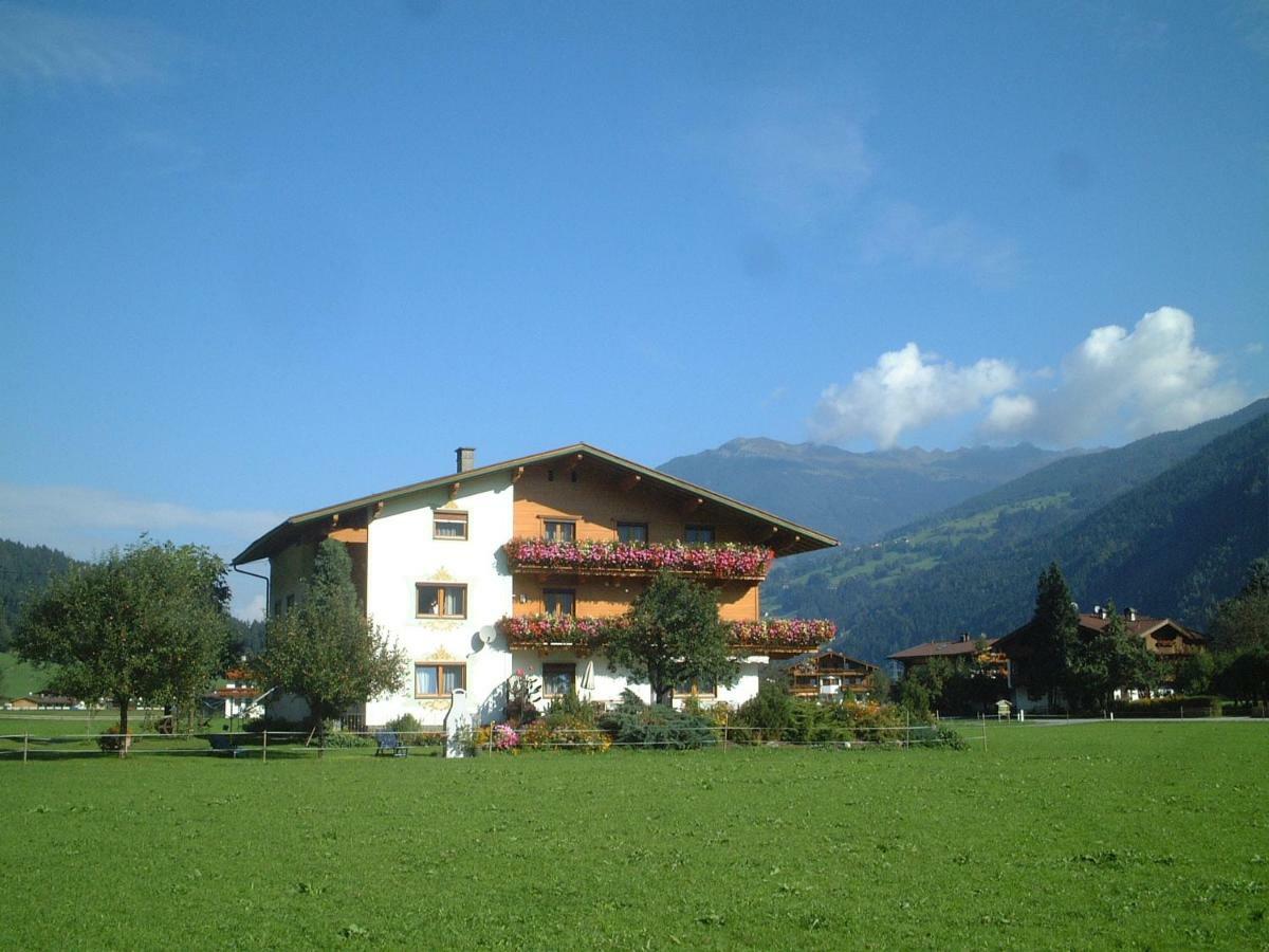 Апартаменты Lippnerhof Aschau Im Zillertal Экстерьер фото