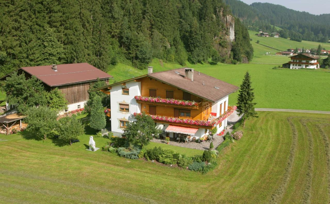 Апартаменты Lippnerhof Aschau Im Zillertal Экстерьер фото